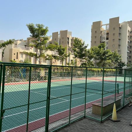 Appartamento 2Bhk Luxurious Beautiful Flat Near Iim Aiims Nagpur Esterno foto