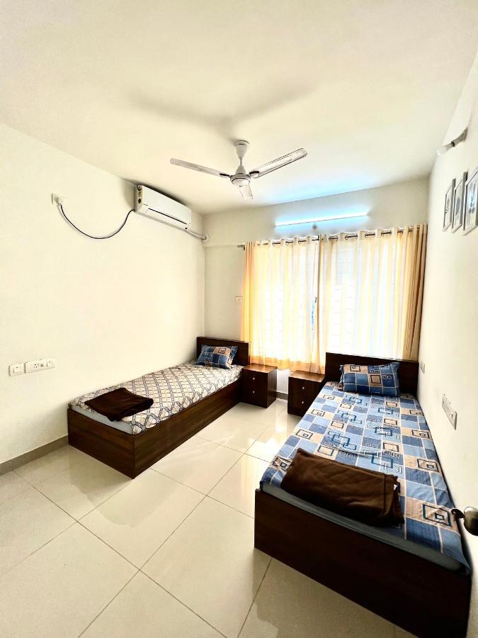 Appartamento 2Bhk Luxurious Beautiful Flat Near Iim Aiims Nagpur Esterno foto